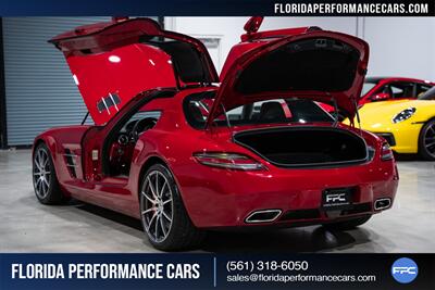 2012 Mercedes-Benz SLS AMG   - Photo 35 - Riviera Beach, FL 33407