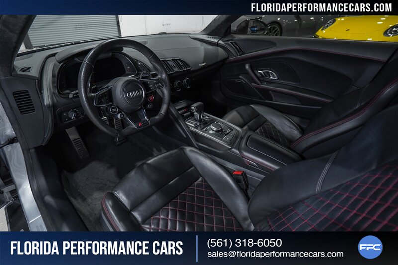 2017 Audi R8 5.2 quattro V10 Plus   - Photo 19 - Riviera Beach, FL 33407