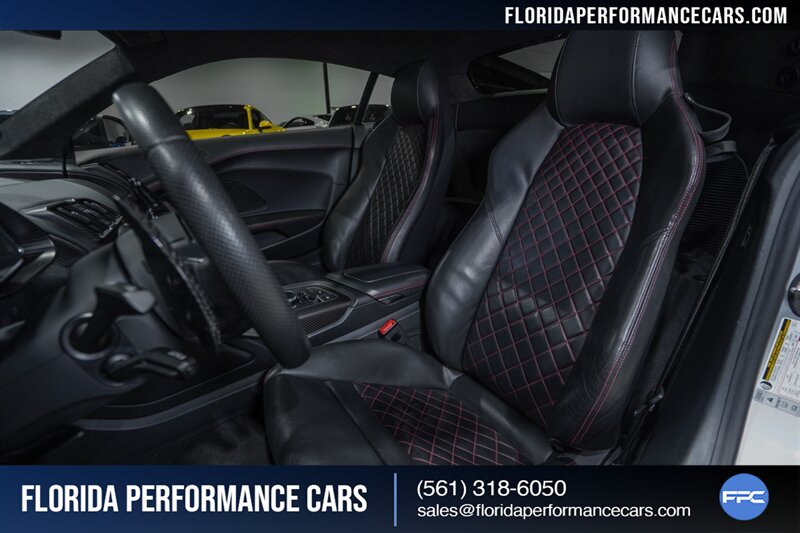 2017 Audi R8 5.2 quattro V10 Plus   - Photo 20 - Riviera Beach, FL 33407