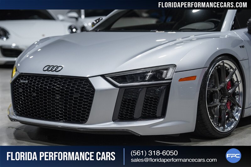 2017 Audi R8 5.2 quattro V10 Plus   - Photo 61 - Riviera Beach, FL 33407