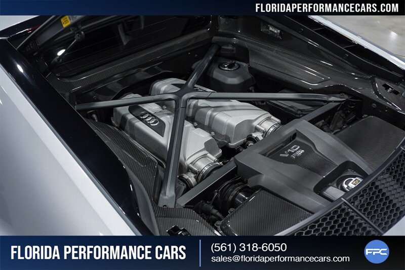 2017 Audi R8 5.2 quattro V10 Plus   - Photo 42 - Riviera Beach, FL 33407