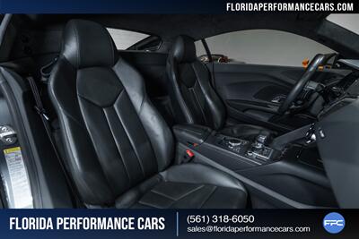 2018 Audi R8 5.2 V10 RWS   - Photo 29 - Riviera Beach, FL 33407