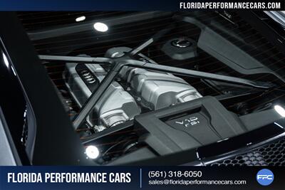 2018 Audi R8 5.2 V10 RWS   - Photo 62 - Riviera Beach, FL 33407