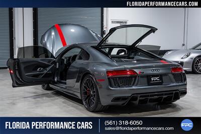 2018 Audi R8 5.2 V10 RWS   - Photo 33 - Riviera Beach, FL 33407