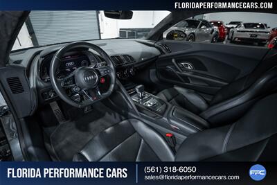 2018 Audi R8 5.2 V10 RWS   - Photo 18 - Riviera Beach, FL 33407