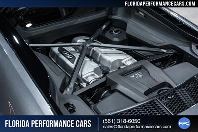 2018 Audi R8 5.2 V10 RWS   - Photo 39 - Riviera Beach, FL 33407