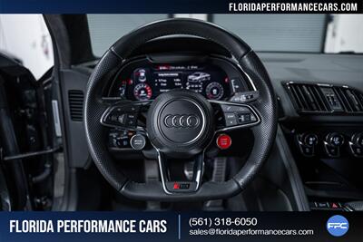 2018 Audi R8 5.2 V10 RWS   - Photo 19 - Riviera Beach, FL 33407