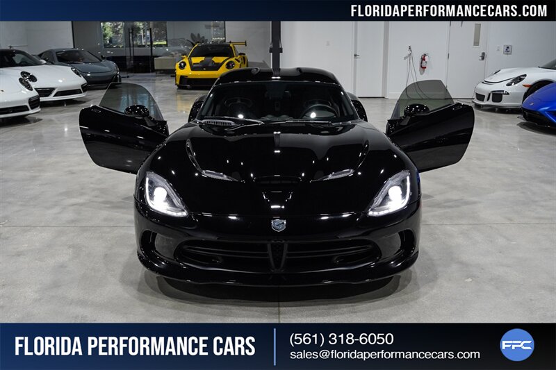 2014 Dodge SRT Viper GTS   - Photo 34 - Riviera Beach, FL 33407