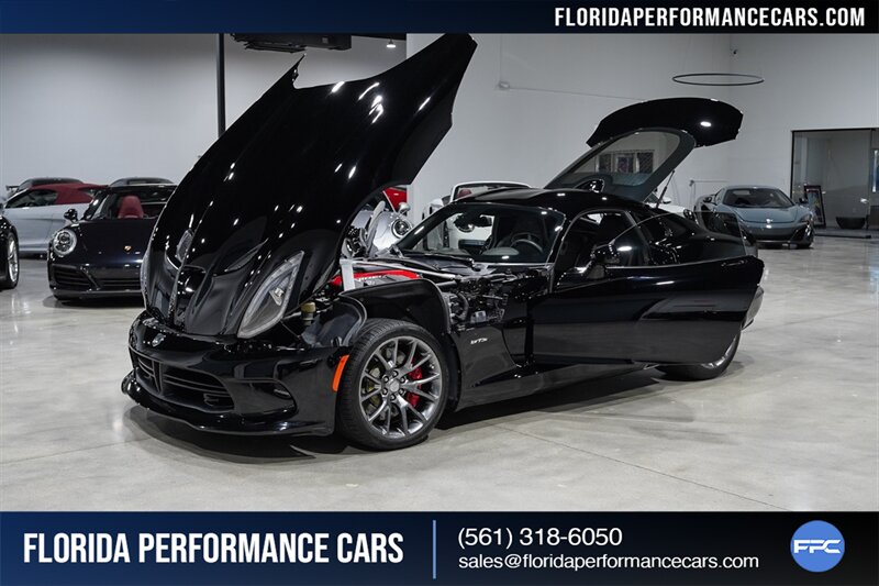 2014 Dodge SRT Viper GTS   - Photo 32 - Riviera Beach, FL 33407