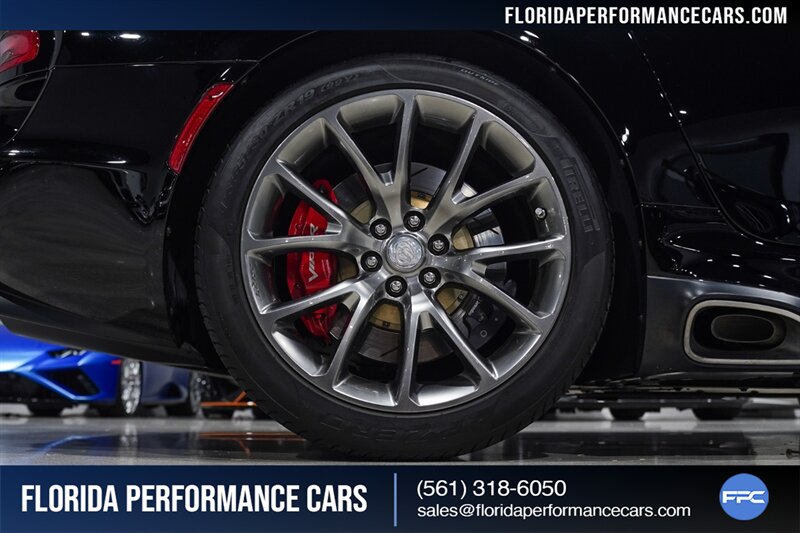 2014 Dodge SRT Viper GTS   - Photo 42 - Riviera Beach, FL 33407