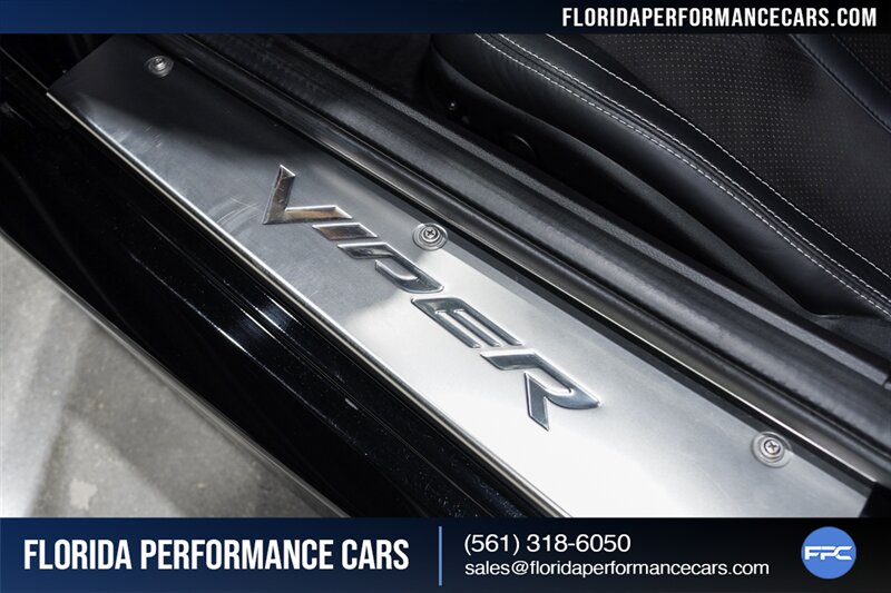 2014 Dodge SRT Viper GTS   - Photo 58 - Riviera Beach, FL 33407