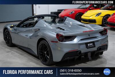 2017 Ferrari 488 Spider   - Photo 4 - Riviera Beach, FL 33407