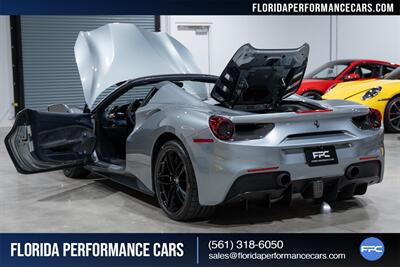 2017 Ferrari 488 Spider   - Photo 39 - Riviera Beach, FL 33407