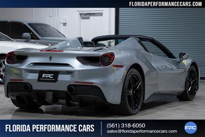 2017 Ferrari 488 Spider   - Photo 6 - Riviera Beach, FL 33407