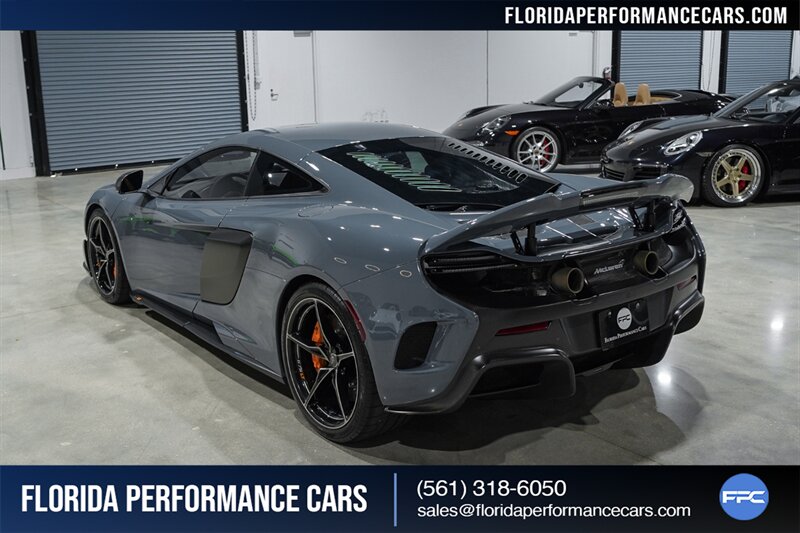 2016 McLaren 675LT   - Photo 5 - Riviera Beach, FL 33407