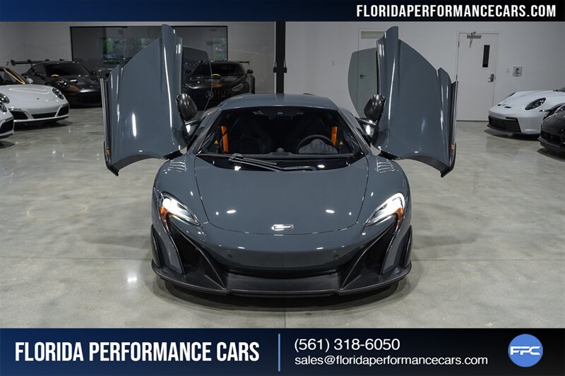 2016 McLaren 675LT   - Photo 30 - Riviera Beach, FL 33407