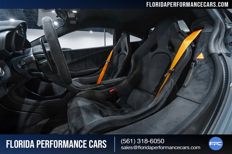 2016 McLaren 675LT   - Photo 15 - Riviera Beach, FL 33407