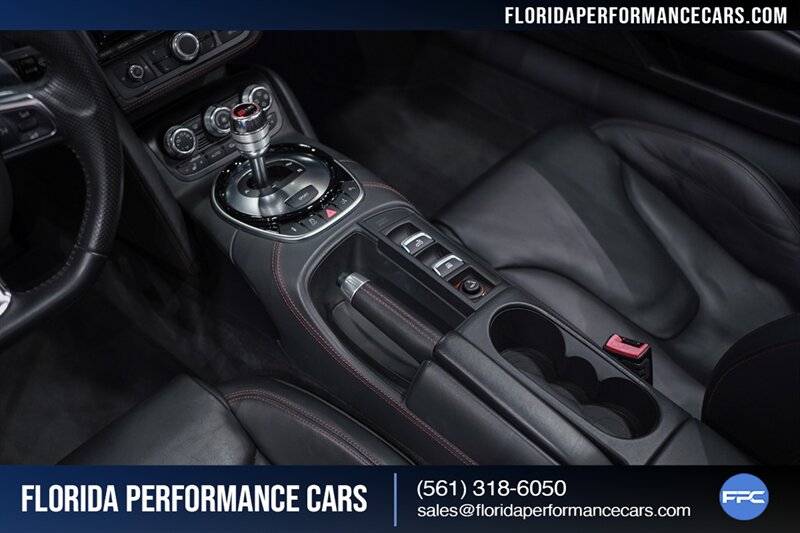 2014 Audi R8 5.2 quattro Spyder   - Photo 44 - Riviera Beach, FL 33407