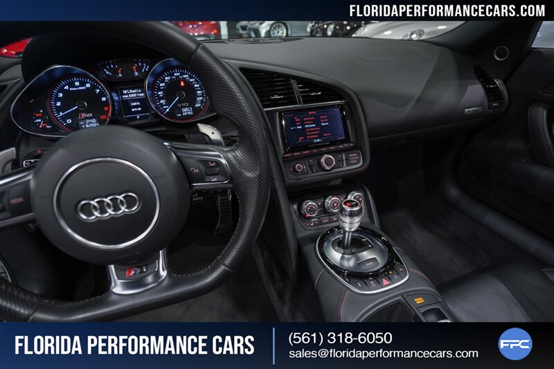 2014 Audi R8 5.2 quattro Spyder   - Photo 23 - Riviera Beach, FL 33407