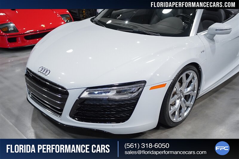 2014 Audi R8 5.2 quattro Spyder   - Photo 11 - Riviera Beach, FL 33407