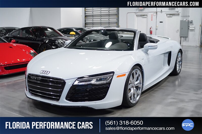 2014 Audi R8 5.2 quattro Spyder   - Photo 58 - Riviera Beach, FL 33407