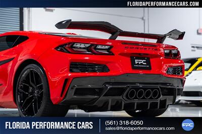 2025 Chevrolet Corvette Z06 - Photo 14 - Riviera Beach, FL 33407