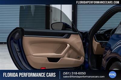 2021 Porsche 911 Carrera S   - Photo 23 - Riviera Beach, FL 33407