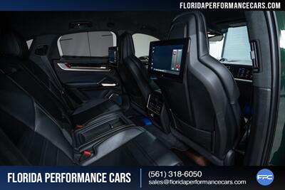 2024 Porsche Cayenne Turbo GT - Photo 31 - Riviera Beach, FL 33407