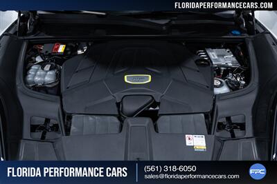 2023 Porsche Cayenne E-Hybrid Coupe Platinum   - Photo 45 - Riviera Beach, FL 33407