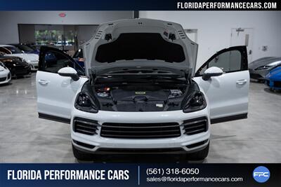 2023 Porsche Cayenne E-Hybrid Coupe Platinum   - Photo 44 - Riviera Beach, FL 33407