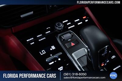 2023 Porsche Cayenne E-Hybrid Coupe Platinum   - Photo 57 - Riviera Beach, FL 33407