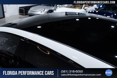2023 Porsche Cayenne E-Hybrid Coupe Platinum   - Photo 39 - Riviera Beach, FL 33407