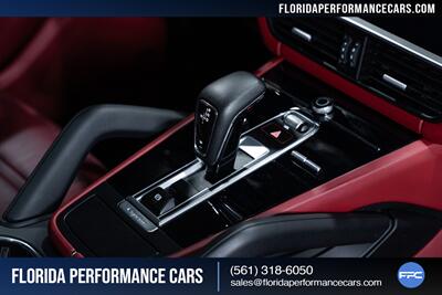 2023 Porsche Cayenne E-Hybrid Coupe Platinum   - Photo 63 - Riviera Beach, FL 33407
