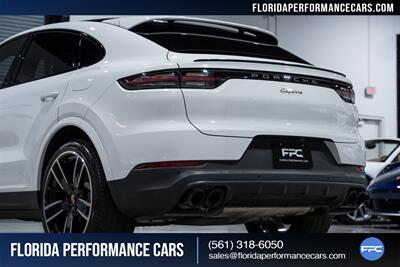 2023 Porsche Cayenne E-Hybrid Coupe Platinum   - Photo 17 - Riviera Beach, FL 33407
