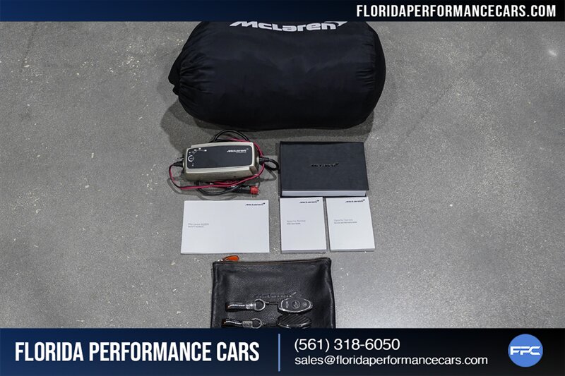 2020 McLaren 620R   - Photo 21 - Riviera Beach, FL 33407