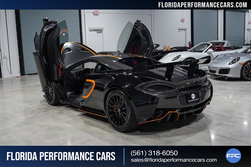 2020 McLaren 620R   - Photo 37 - Riviera Beach, FL 33407