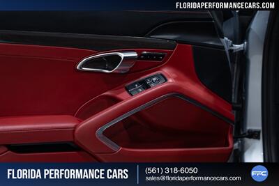 2014 Porsche 911 Turbo S   - Photo 25 - Riviera Beach, FL 33407