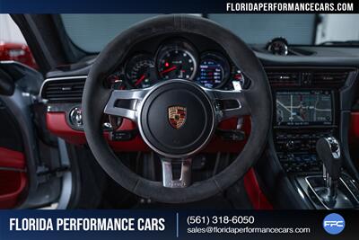 2014 Porsche 911 Turbo S   - Photo 19 - Riviera Beach, FL 33407