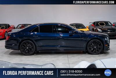 2022 Bentley Flying Spur W12 - Photo 7 - Riviera Beach, FL 33407