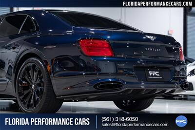 2022 Bentley Flying Spur W12 - Photo 17 - Riviera Beach, FL 33407