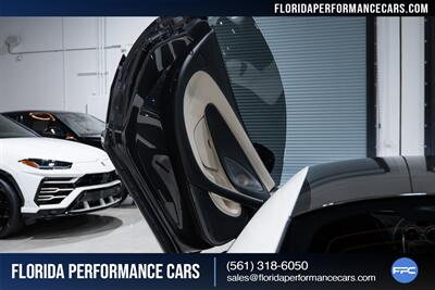 2017 McLaren 570S   - Photo 22 - Riviera Beach, FL 33407