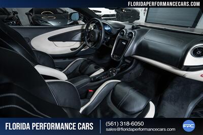 2017 McLaren 570S   - Photo 30 - Riviera Beach, FL 33407