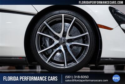 2017 McLaren 570S   - Photo 41 - Riviera Beach, FL 33407