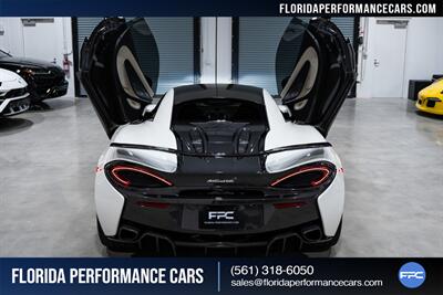 2017 McLaren 570S   - Photo 37 - Riviera Beach, FL 33407