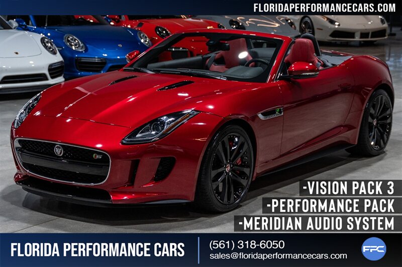 2015 Jaguar F-TYPE V8 S  
