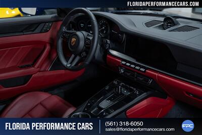 2023 Porsche 911 Carrera 4 GTS   - Photo 54 - Riviera Beach, FL 33407