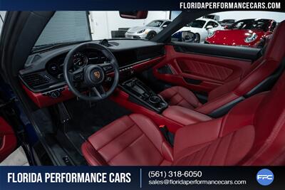 2023 Porsche 911 Carrera 4 GTS   - Photo 18 - Riviera Beach, FL 33407