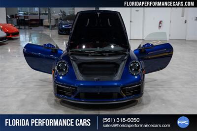 2023 Porsche 911 Carrera 4 GTS   - Photo 37 - Riviera Beach, FL 33407