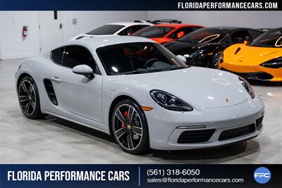2019 Porsche 718 Cayman S   - Photo 8 - Riviera Beach, FL 33407