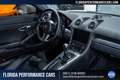 2019 Porsche 718 Cayman S   - Photo 53 - Riviera Beach, FL 33407